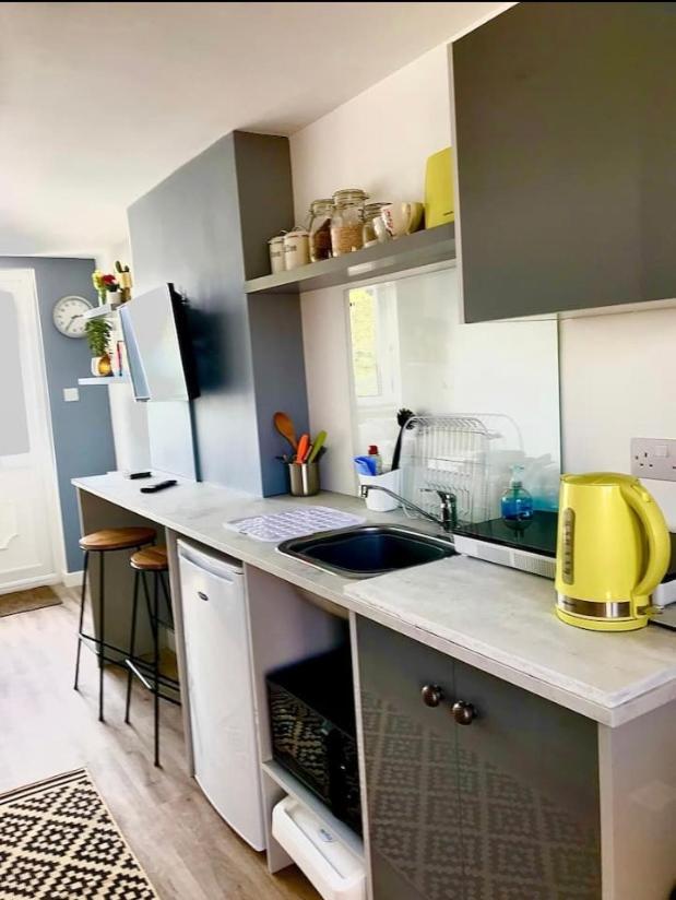 Elkstone Studio Private Hottub Pet Friendly Malvern Extérieur photo